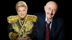 Özdemir Erdoğan durdu durdu Zeki Müren’i yerden yere vurdu: Türkiye’nin aile hayatını bozmak için kullanılmıştır