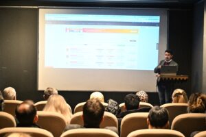 Payitaht Çarşı’daki BTSO Üyeleri Düzenlenen Eğitimlerle E-Ticarete Adım Atıyor