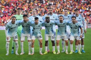 Sahadan çekilen Adana Demirspor ne ceza alacak?