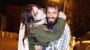 Serkan Çayoğlu’ndan eşi Özge Gürel’e doğum günü sürprizi