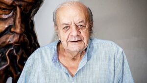 Sezai Altekin’e büyük vefasızlık! Son yolculuğuna bir avuç insanla uğurlandı