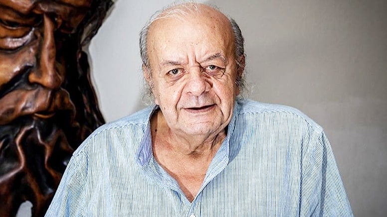 Sezai Altekin’e büyük vefasızlık! Son yolculuğuna bir avuç insanla uğurlandı