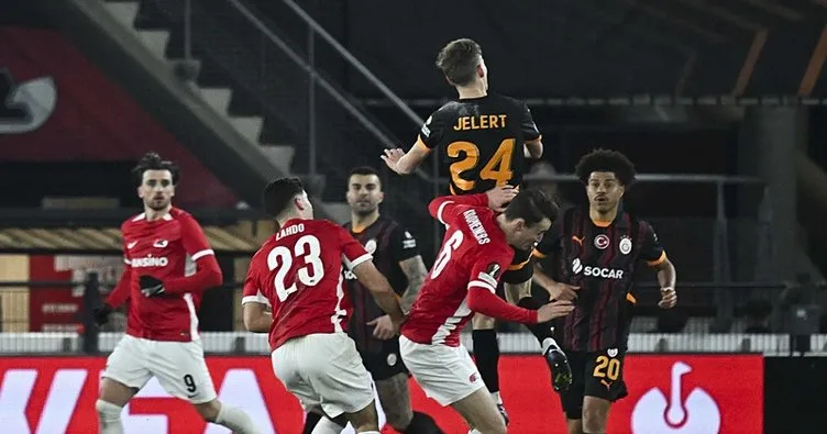 Son dakika: Galatasaray – AZ Alkmaar | Cimbom’un kader maçındaki 11’i belli oldu