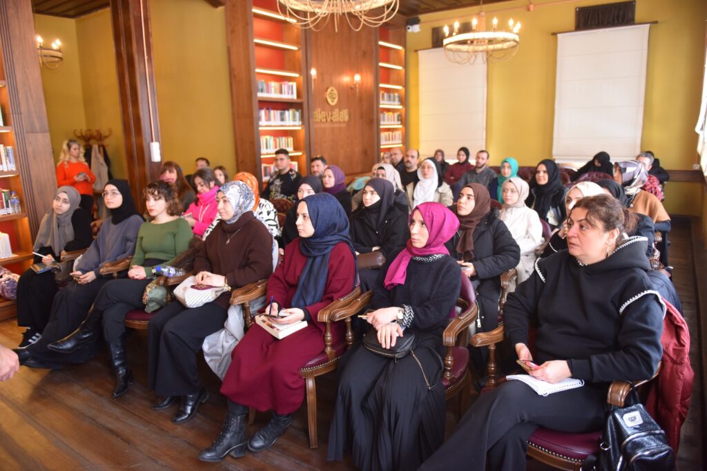 Bursa Yıldırım'da mobil fotoğrafçılık eğitimi