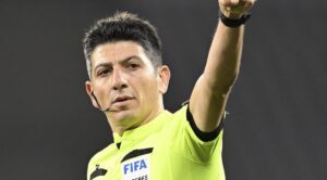 Yaşar Kemal Uğurlu hakemliği bıraktı