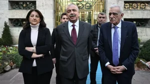 İmralı heyetinden Erbil ziyareti:  Mesut Barzani ve Neçirvan Barzani ile görüşecekler