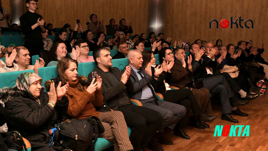 ‘Nevbahar Mübadele Yüzyıllık Sürgün’ Bursa Osmangazi’de sahnelendi
