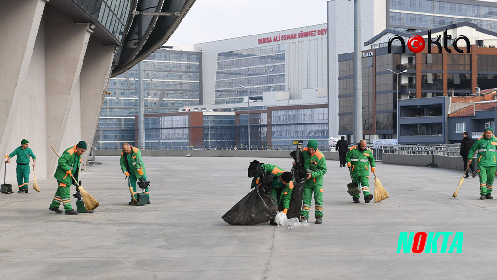 Stadyumun temizliğine Osmangazi desteği