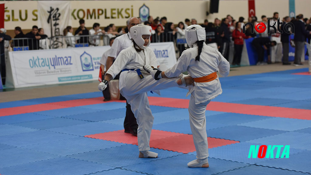 Yıldırım’da karate rüzgarı