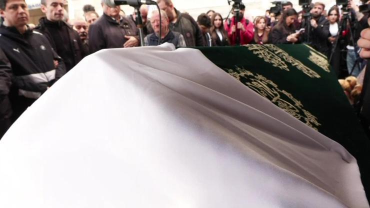 SON DAKİKA! Ece Güler Son Yolculuğuna Uğurlanıyor