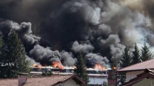 SON DAKİKA… Bolu’da fabrikada yangın!