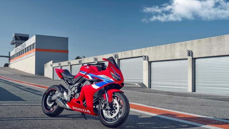 Honda’nın yeni vites teknolojisi E-Clutch Türkiye’de