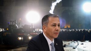 SON DAKİKA! Yasa Dışı Gösterilerde 1.418 Kişi Gözaltına Alındı