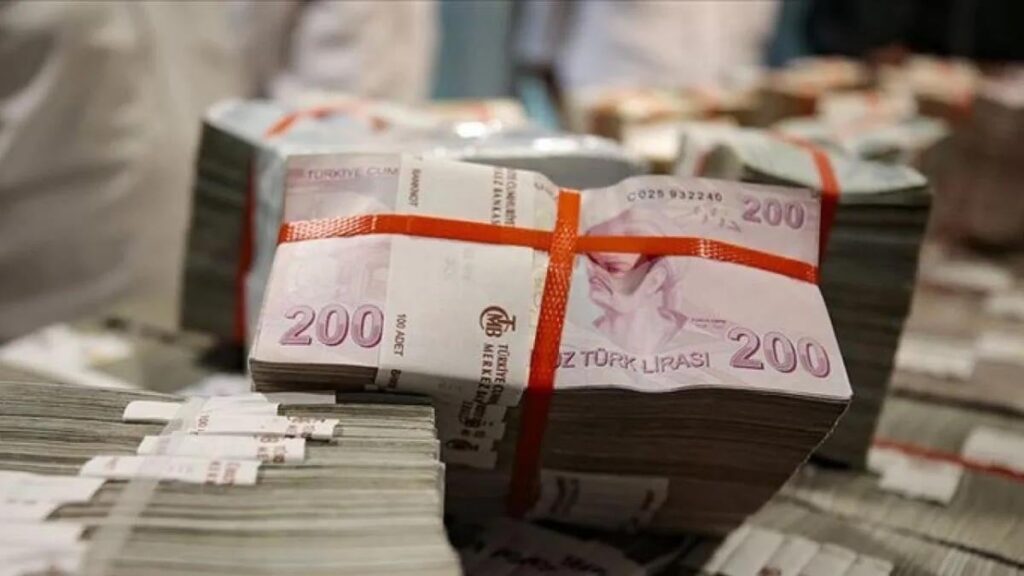 Emekli promosyonlarında mart ayı yarışı kızıştı! Bankalardan art arda adımlar geldi