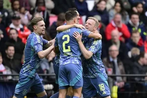 Farioli Hollanda’da ilki başardı!