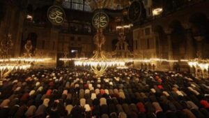 Teravih namazı faziletleri: Üçüncü gün teravih namazının sevapları nelerdir?