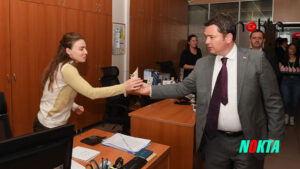 Başkan Aydın mesai arkadaşlarının Kadınlar Günü’nü kutladı