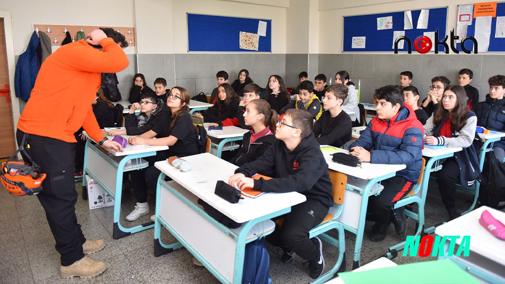 Bursa Yıldırım Belediyesi’nden deprem eğitimi