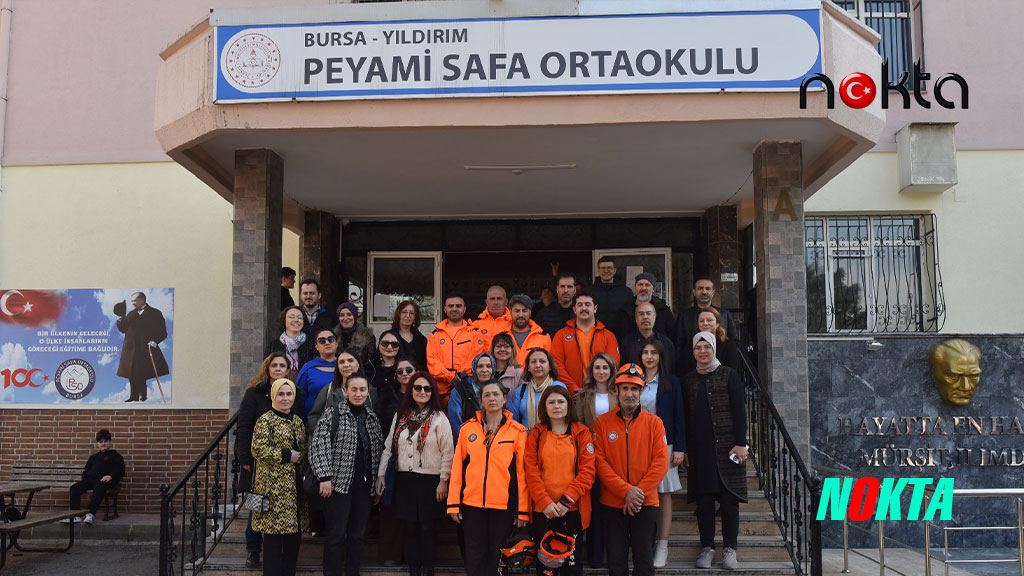 Bursa Yıldırım Belediyesi’nden deprem eğitimi