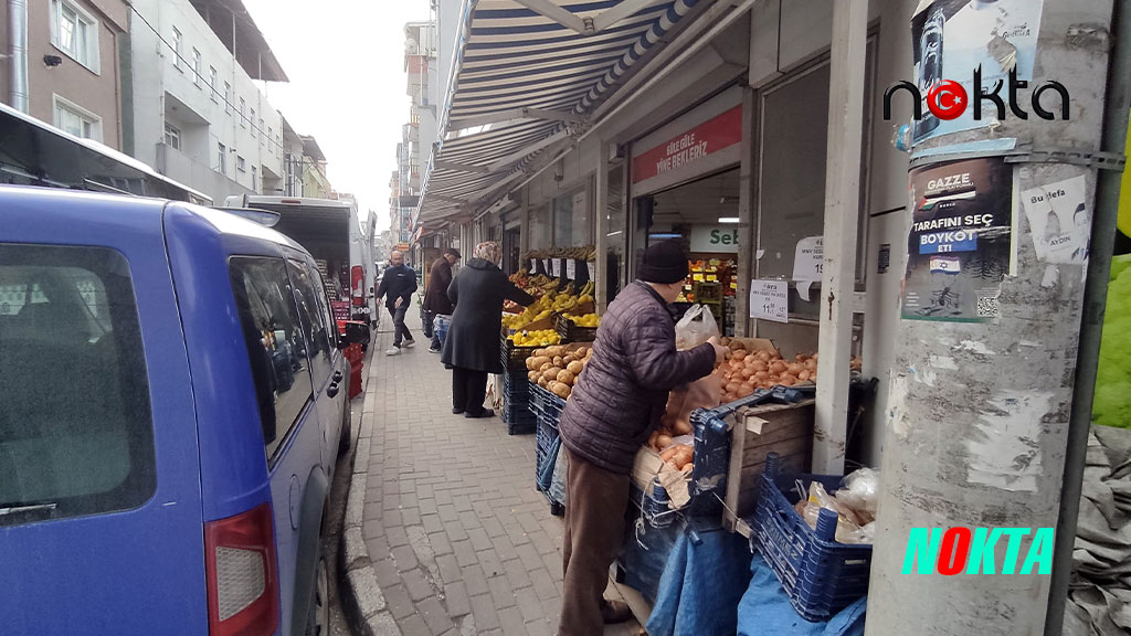 Bursa’da Zabıta ekipleri kaldırım işgaline müsaade etmiyor