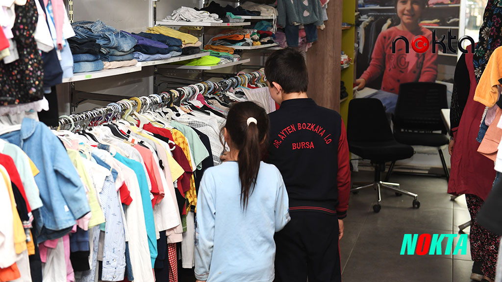 Çocukların bayramlıkları Osmangazi Belediyesi’nden