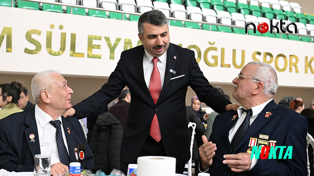 Yıldırım Belediye Başkanı Oktay Yılmaz, şehit ve gazi yakınlarını iftarda ağırladı