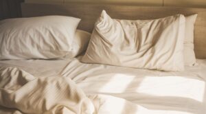 2 yastıkla uyuyanları vazgeçirecek uyarı