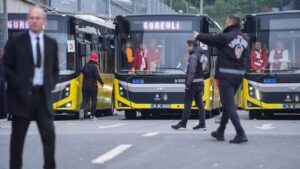 Galatasaray taraftarları, Ülker Stadyumu’na geldi