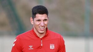 Sivasspor’a kalecisinden kötü haber