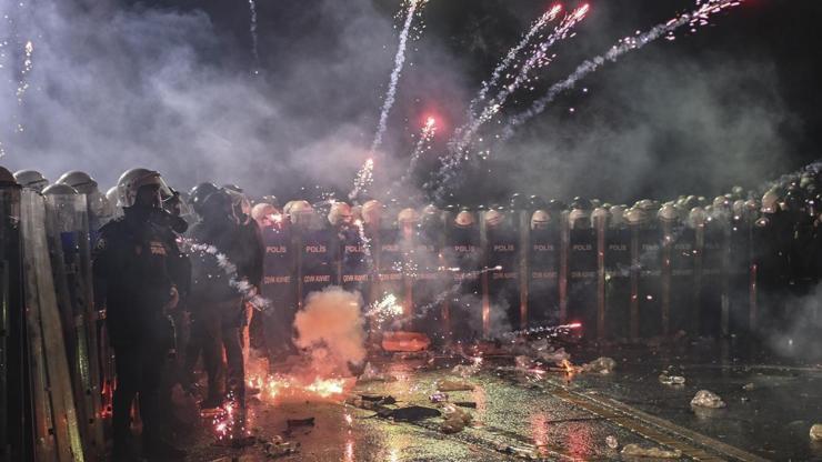 SON DAKİKA! İzinsiz gösterilerde tutuklanan 34 öğrenci daha tahliye edildi