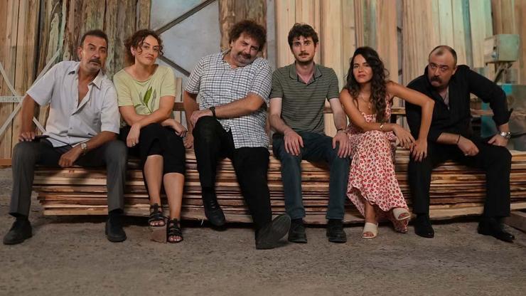 Komedinin aranan yüzleri ‘Sıcak Büfe’de! İnci Taneleri’nin Zerre’si bu kez güldürecek