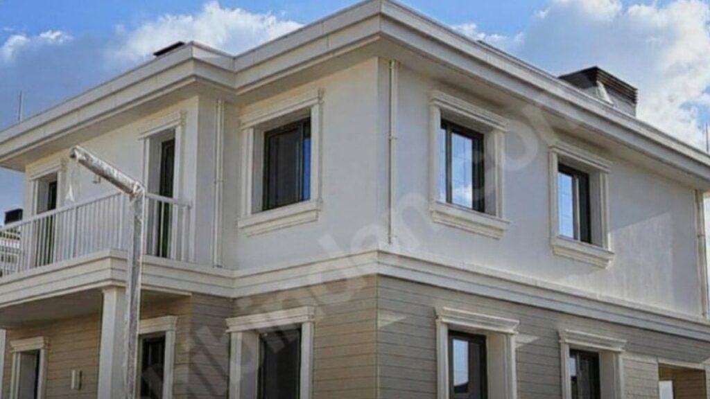 AKP’lilerin almak için kuyruğa girdiği villalar