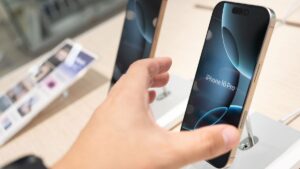 Apple, yüzde 145 vergiyi böyle deldi