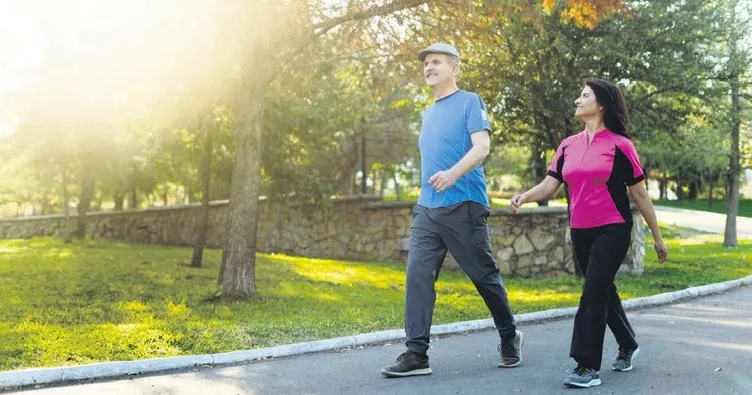 Günde 50 dakika yürüyün sağlıklı kilo verin