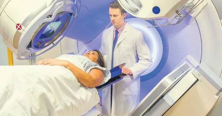 Radyoterapi ile meme dokusu ışınlanıyor