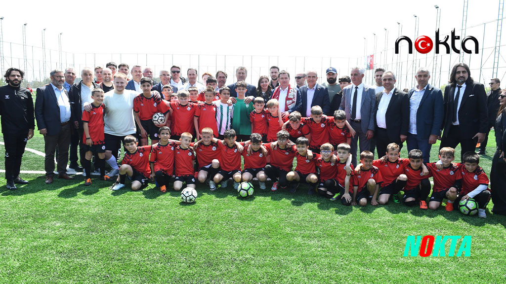 Amatör futbol camiası bir tesis daha kazandı