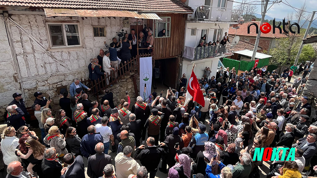 Asırlık köy düğünü Fetih Etkinlikleri’nde hayat buldu