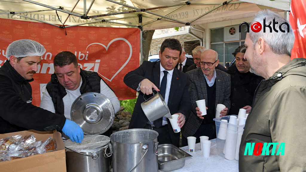 Başkan Aydın’dan vatandaşlara çorba ikramı