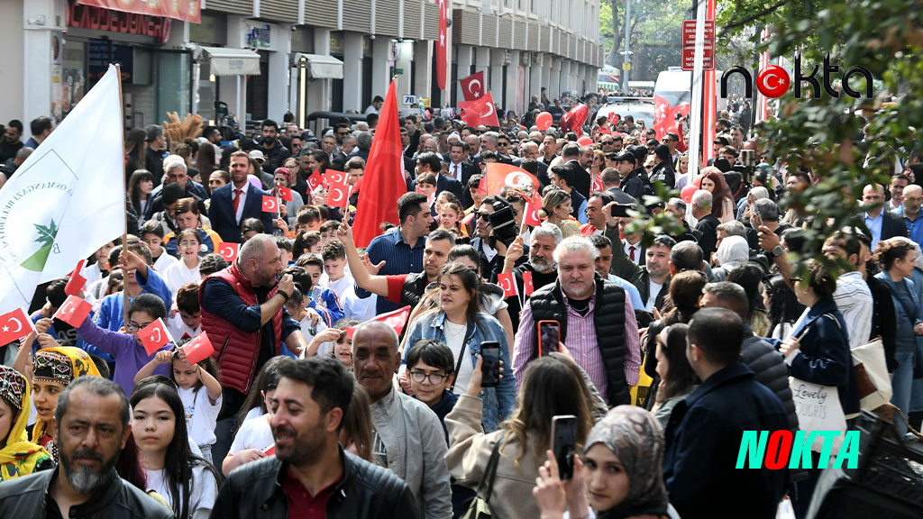 Osmangazi’de 23 Nisan coşkusu caddelere sığmadı
