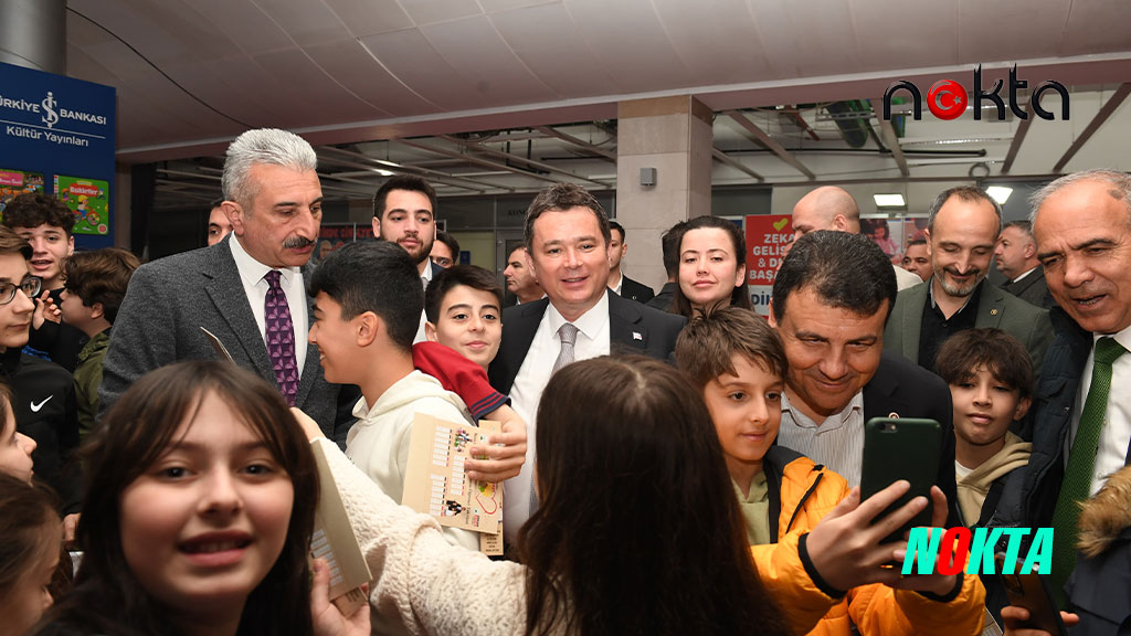 Osmangazi’nin standında imza günleri