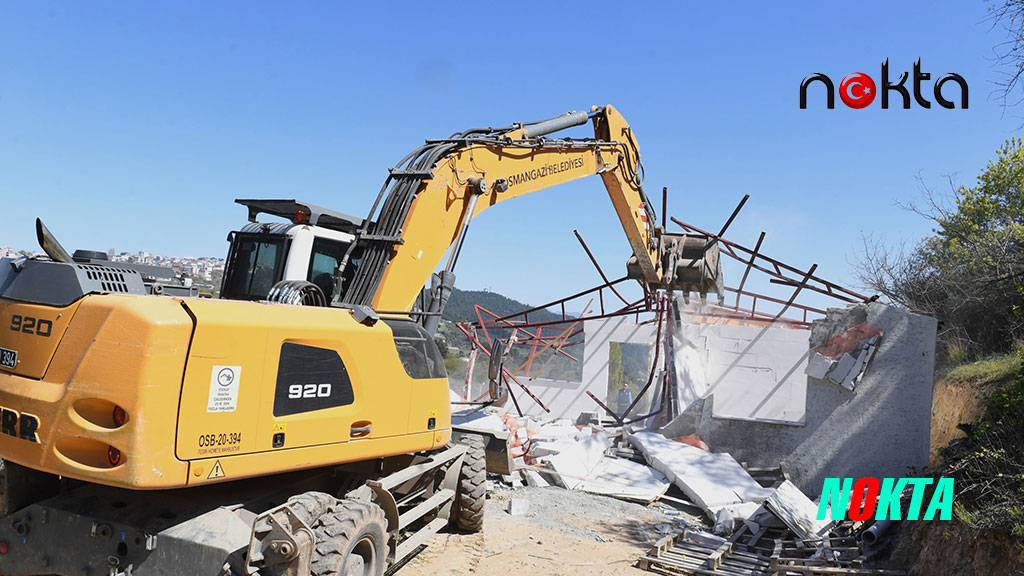 25 kaçak yapı yıkıldı