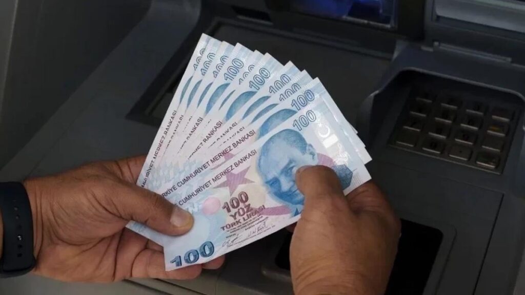 Anneler Günü’ne özel müjde! 700 TL hesaplara yatacak