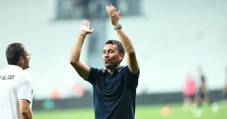 Giovanni van Bronckhorst geri mü dönüyor?