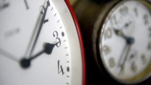 OECD’de zirveye oynuyoruz: Türkiye’deki çalışma saatleri yasal sürenin üzerinde