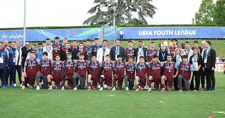 Trabzonspor’un gençlerine prim yağdı