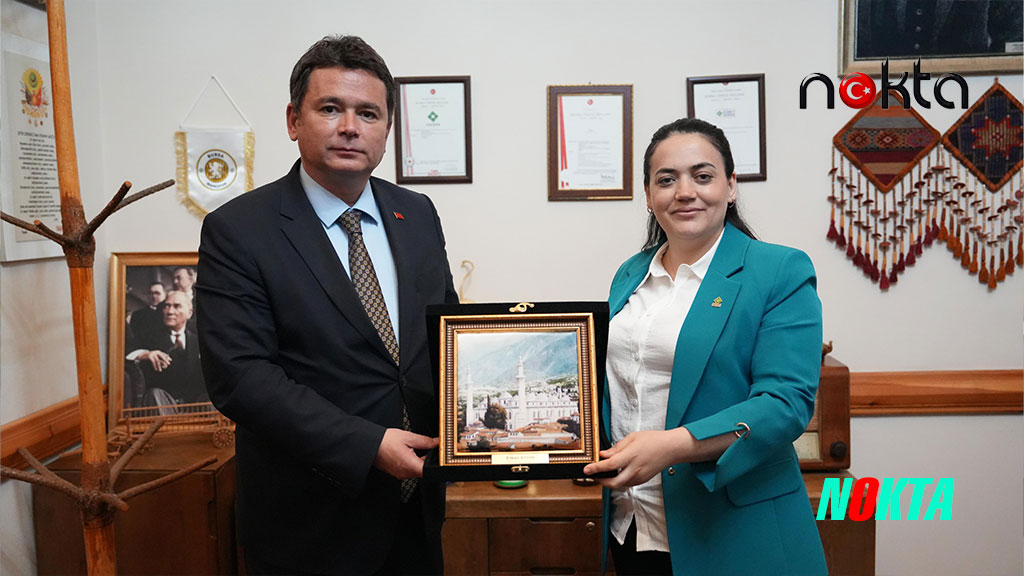 Başkan Aydın: “Yürekten inanıyorum ki Derya başkan ve yönetimi çıtayı daha da yukarıya çıkaracak inşallah”