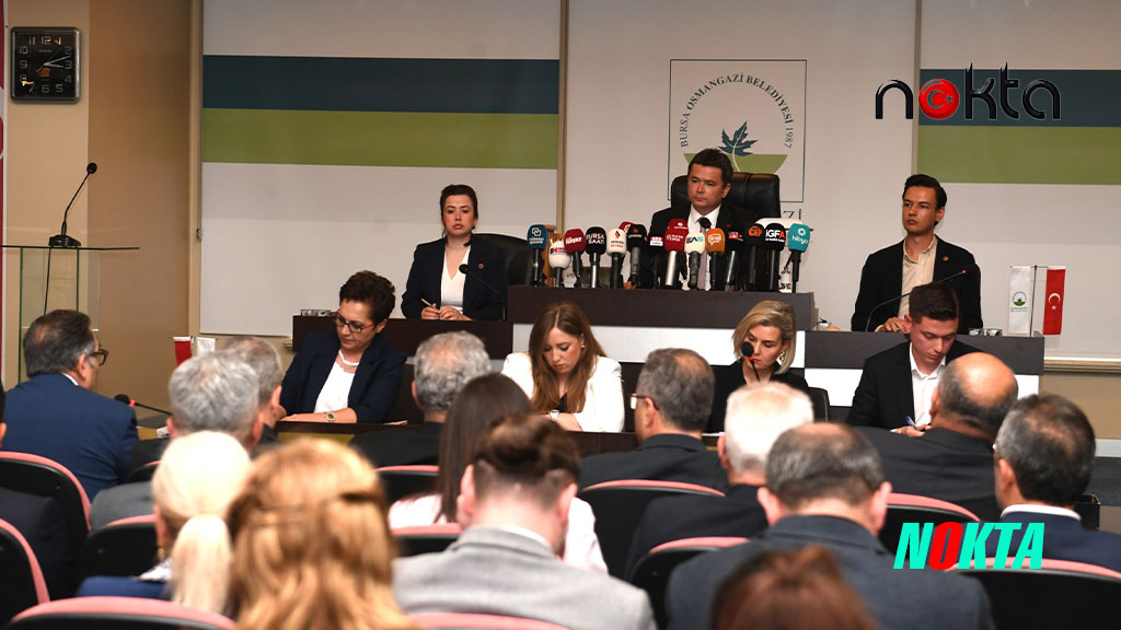 Bursa Osmangazi Belediye Meclisi Özgür Özel’e yönelik saldırıyı kınadı