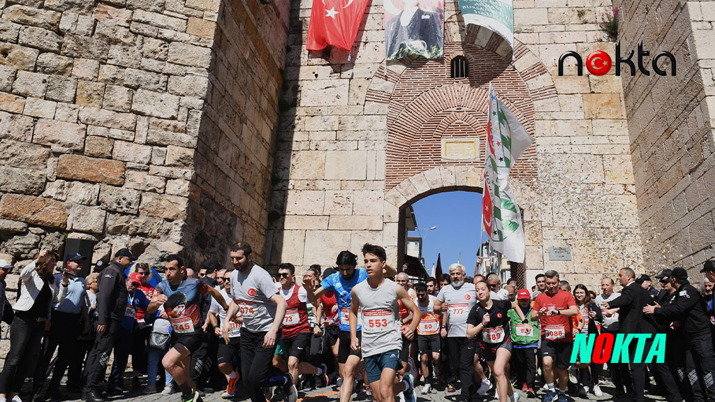 Bursa Osmangazi’de spor ile tarihi buluşturan koşu