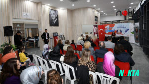 Bursa Osmangazili kitapseverler edebiyatın değerli kalemleri ile buluştu