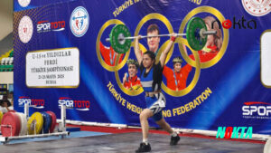 Naim Süleymanoğlu spor kompleksi, U15 ve yıldızlar ferdi Türkiye Şampiyonası’na ev sahipliği yapıyor